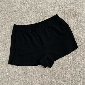 Leith Black Shorts